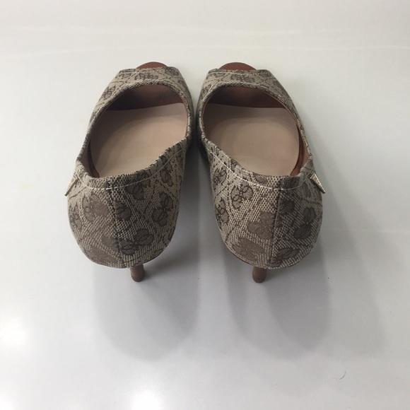 Guess Printed Beige Brown Heels Size 6 - Picture 8 of 10